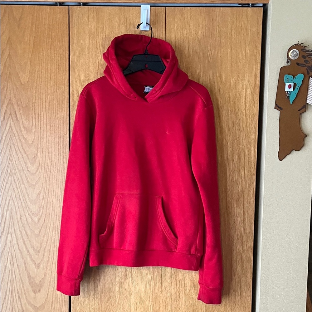 Nike SMALL women’s classic cotton fleece swoosh red pullover hoodie sweatshirt
